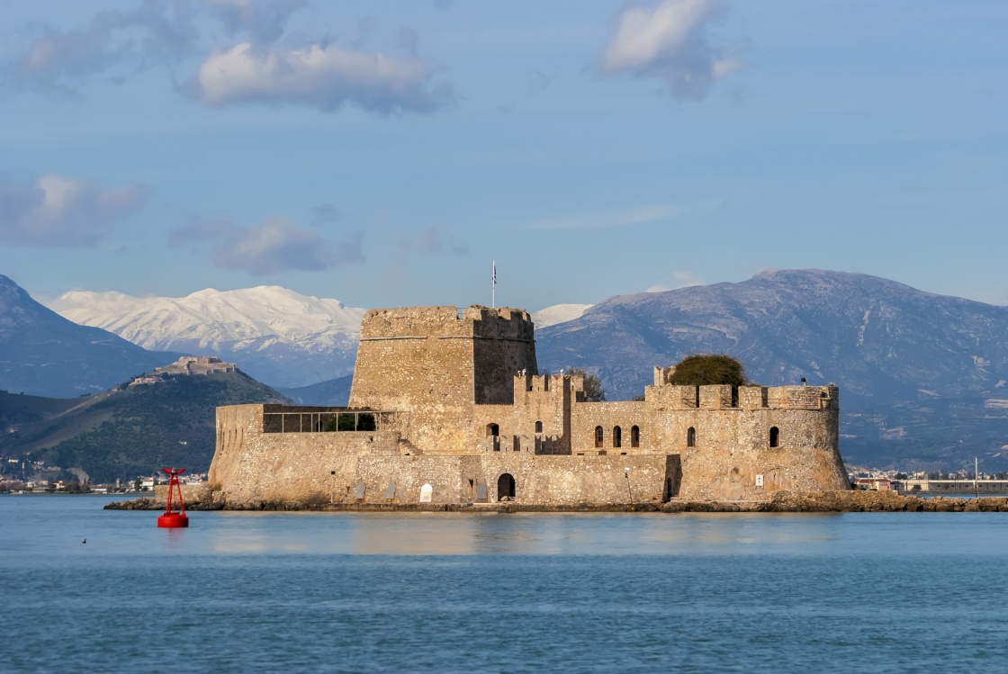 'Bourtzi castle in Nafplio city Greece' - Ναύπλιο